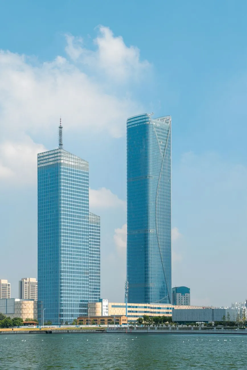 宁波进出口贸易企业如何优化五金工具供应链布局